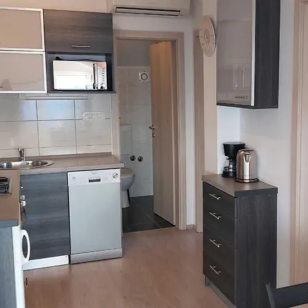Apartman 2 Bedroom With Sea View *