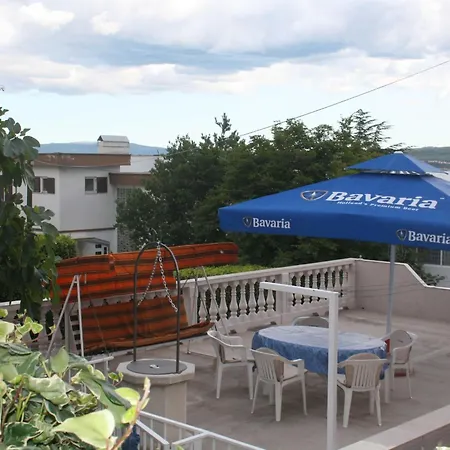 2 Bedroom With Sea View Apartman Crikvenica